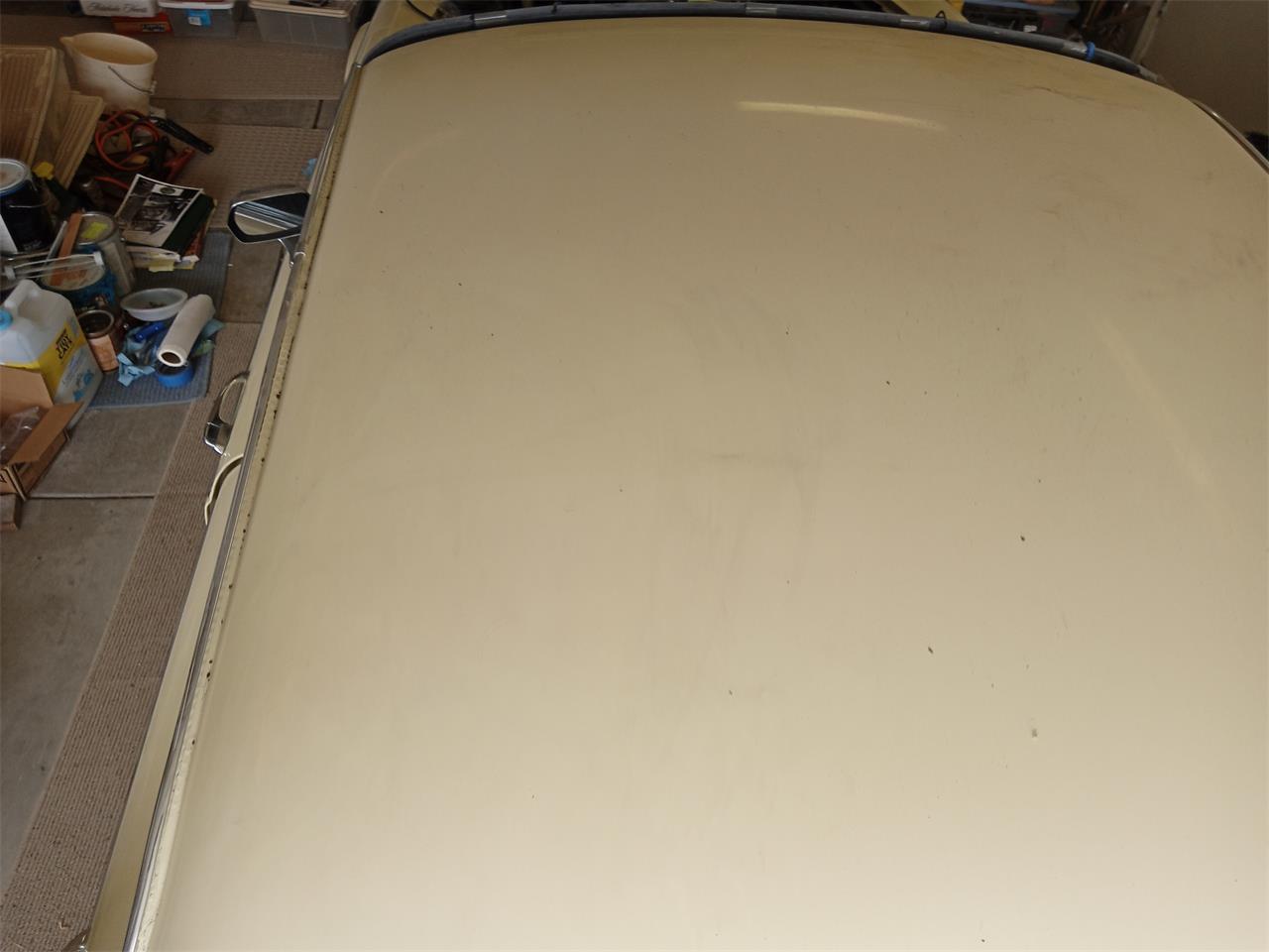 Jaguar-Xj6-1974-Yellow-Dark-Brown-8