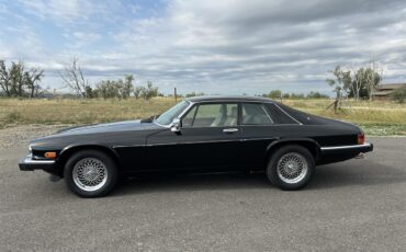 Jaguar-Xjs-1989-Black-Tan-2