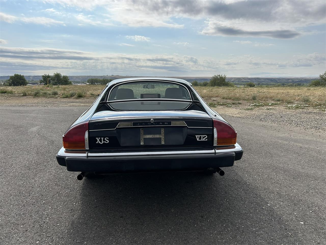 Jaguar-Xjs-1989-Black-Tan-4