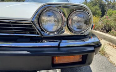 Jaguar-Xjs-1990-White-Barley-11