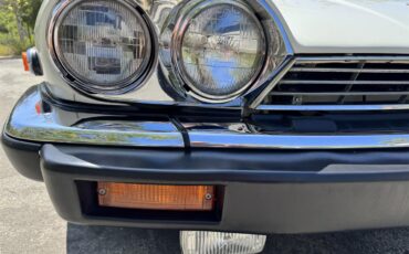 Jaguar-Xjs-1990-White-Barley-13