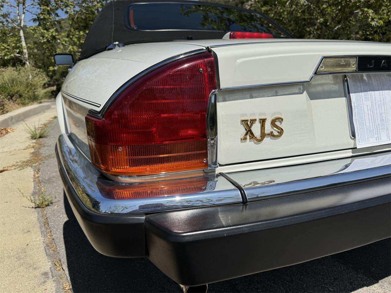 Jaguar-Xjs-1990-White-Barley-17