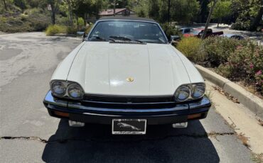 Jaguar-Xjs-1990-White-Barley-3