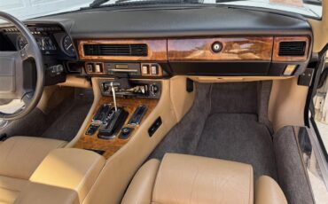 Jaguar-Xjs-1990-White-Barley-31