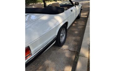 Jaguar-Xjs-1990-White-Barley-55
