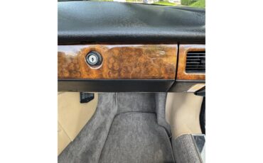 Jaguar-Xjs-1990-White-Barley-60