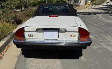 Jaguar-Xjs-1990-White-Barley-9