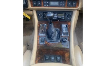 Jaguar-Xjs-1993-Glacier-white-Barley-18