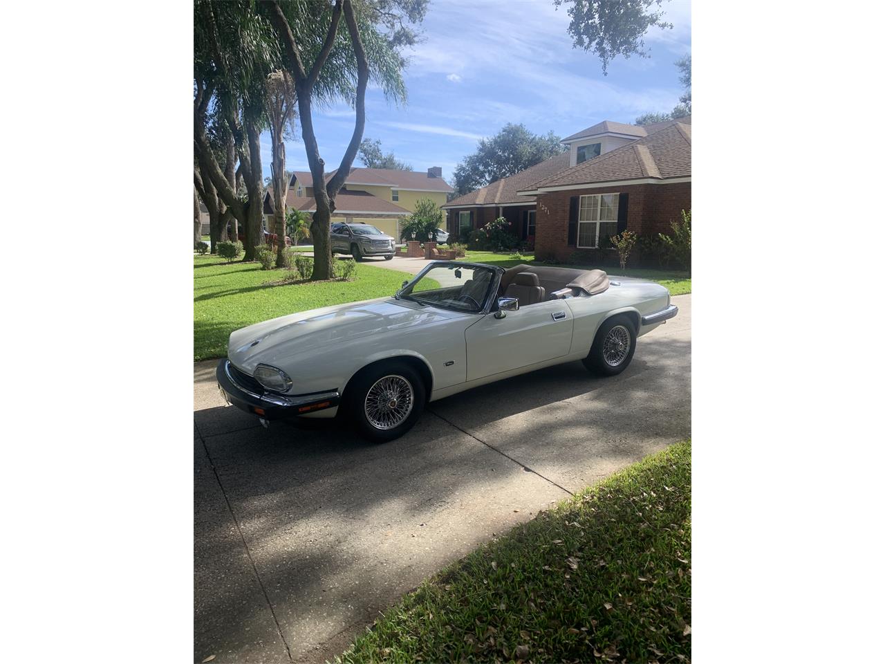 Jaguar-Xjs-1993-Glacier-white-Barley-26