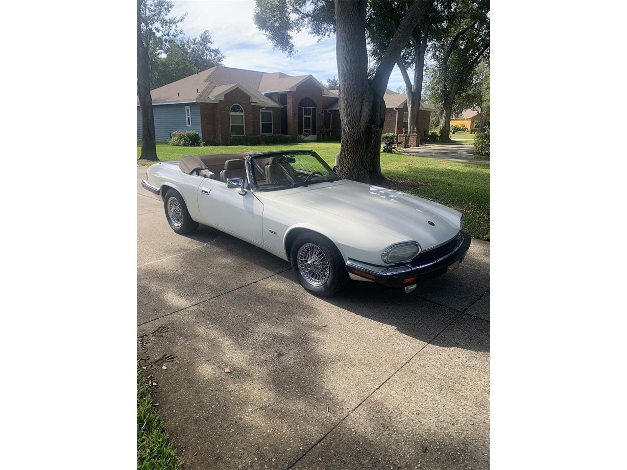 Jaguar-Xjs-1993-Glacier-white-Barley-27