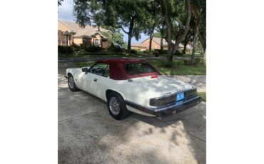 Jaguar-Xjs-1993-Glacier-white-Barley