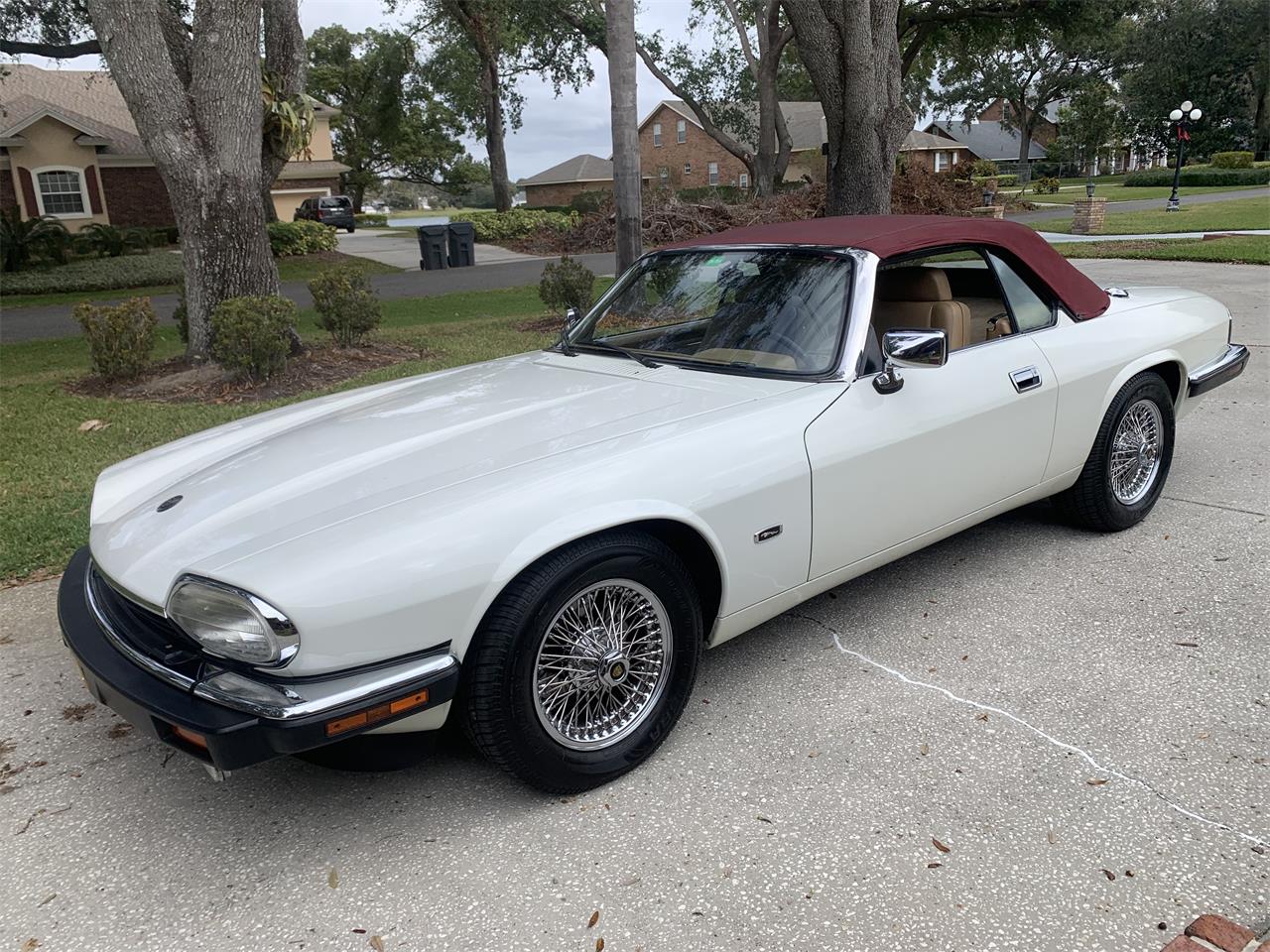 Jaguar-Xjs-1993-Glacier-white-Barley-41