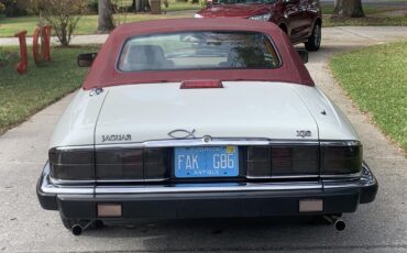 Jaguar-Xjs-1993-Glacier-white-Barley-42