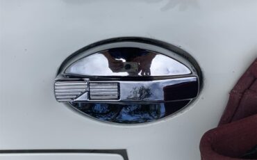 Jaguar-Xjs-1993-Glacier-white-Barley-50