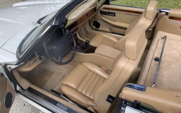 Jaguar-Xjs-1993-Glacier-white-Barley-6