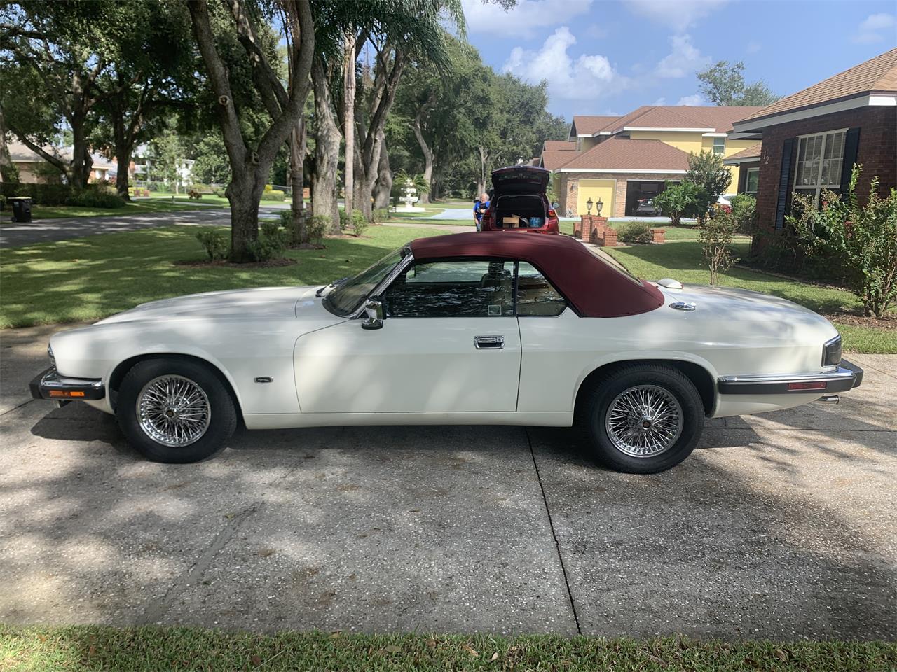 Jaguar-Xjs-1993-Glacier-white-Barley-7