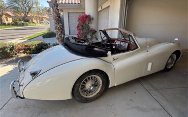 Jaguar-Xk120-1952-white-red-5
