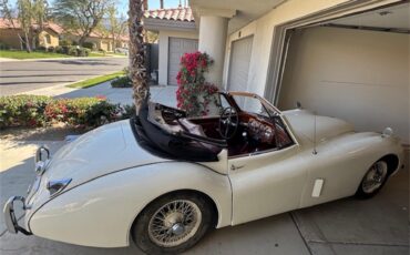 Jaguar-Xk120-1952-white-red-6