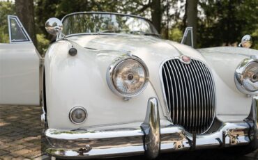 Jaguar-Xk150-1960-White-Brown-11