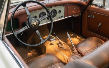 Jaguar-Xk150-1960-White-Brown-18