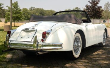 Jaguar-Xk150-1960-White-Brown-6