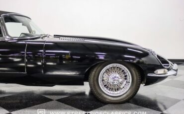 Jaguar-Xke-1968-Black-Black-37