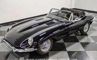 Jaguar-Xke-1968-Black-Black-41