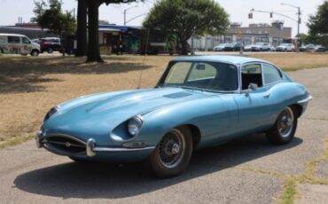 Jaguar-Xke-1968-Blue-Blue-1