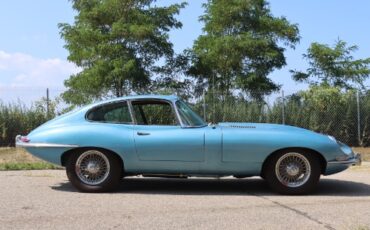 Jaguar-Xke-1968-Blue-Blue-2