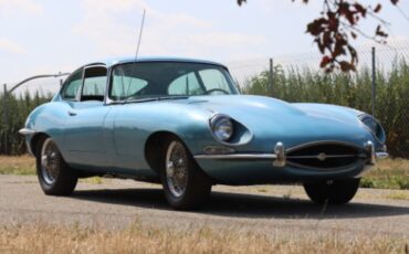 Jaguar-Xke-1968-Blue-Blue