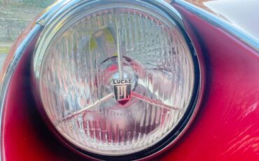Jaguar-Xke-1968-Red-Black-15