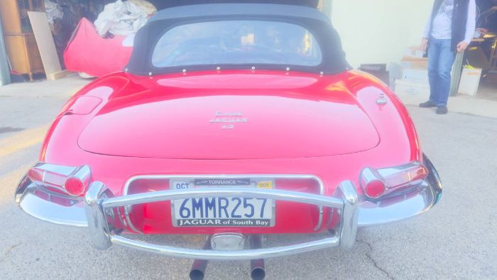 Jaguar-Xke-1968-Red-Black-19