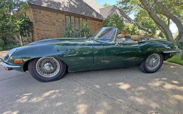 Jaguar-Xke-1971-British-Racing-Green-Biscuit-4