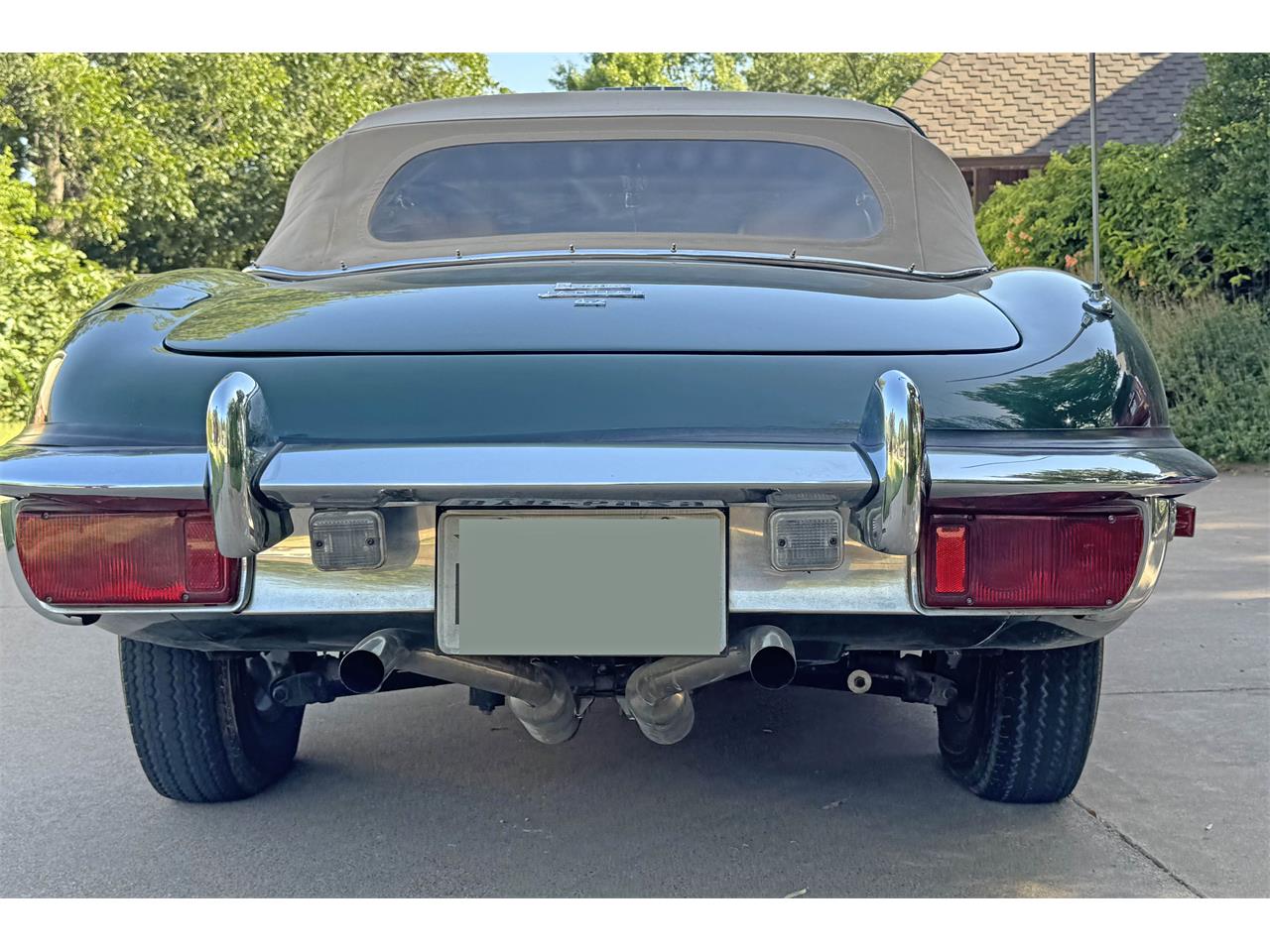 Jaguar-Xke-1971-British-Racing-Green-Biscuit-8