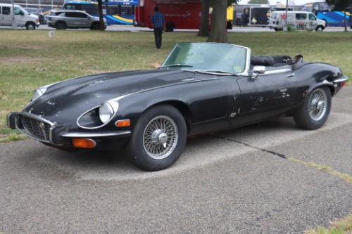 Jaguar-Xke-1973-Black-Black-2
