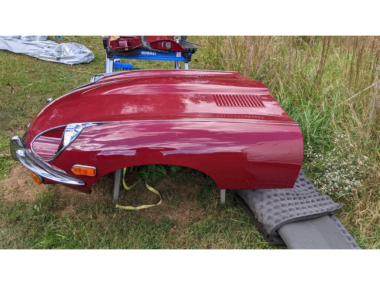 Jaguar-Xke-ii-1969-Signal-Red-Tan-22