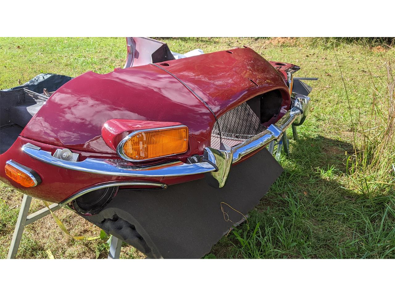 Jaguar-Xke-ii-1969-Signal-Red-Tan-23