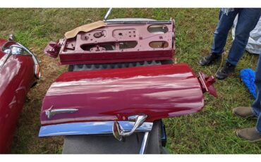 Jaguar-Xke-ii-1969-Signal-Red-Tan-31