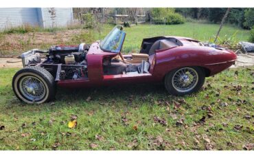 Jaguar-Xke-ii-1969-Signal-Red-Tan-8