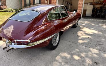 Jaguar-Xke-series-ii-1964-Red-Beige-1