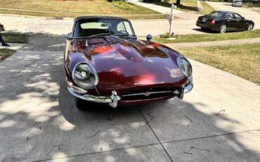 Jaguar-Xke-series-ii-1964-Red-Beige-18