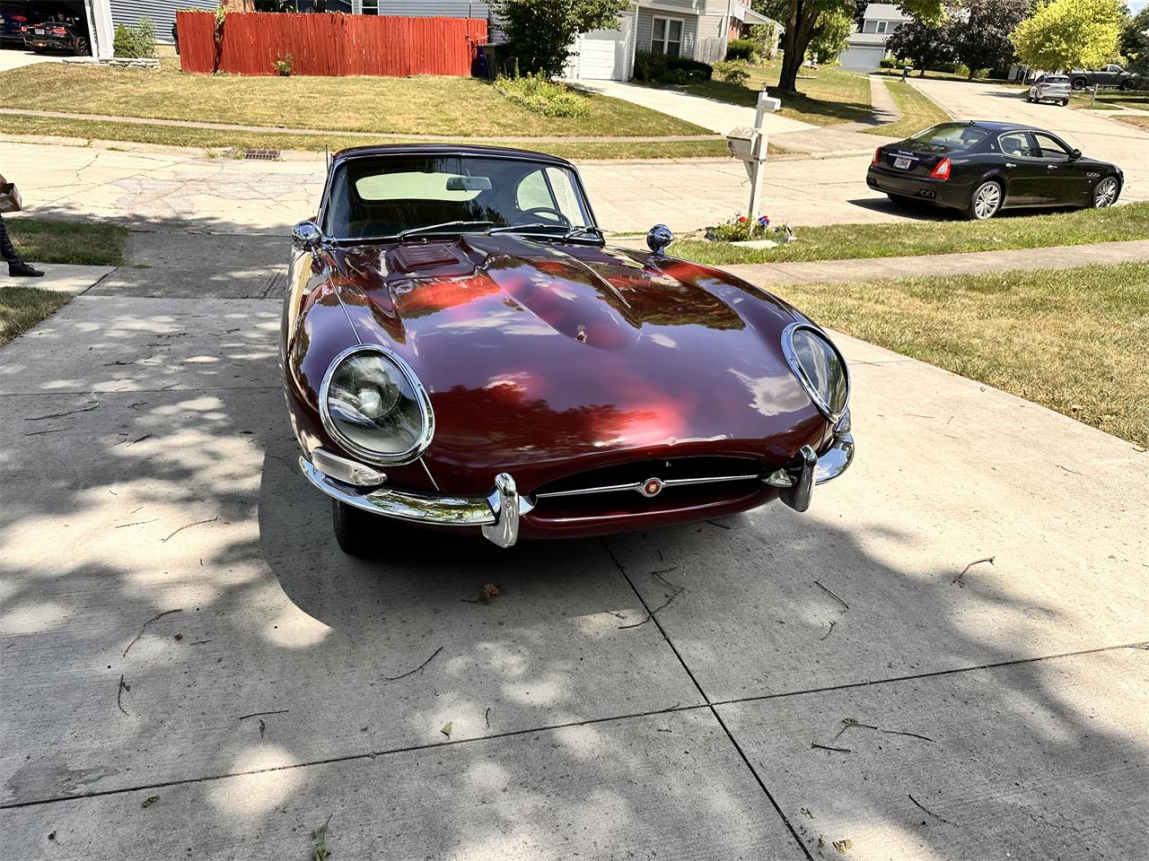 Jaguar-Xke-series-ii-1964-Red-Beige-18