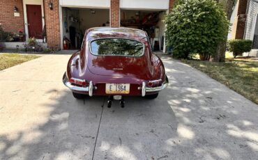Jaguar-Xke-series-ii-1964-Red-Beige-3