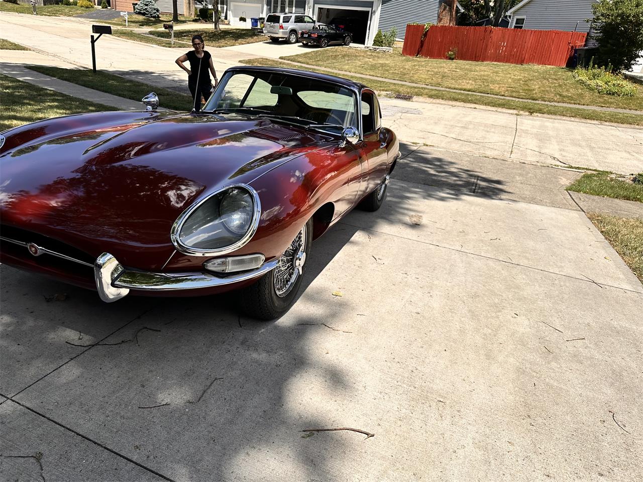 Jaguar-Xke-series-ii-1964-Red-Beige-7