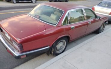 Jaguar-aj40-1994-red-1