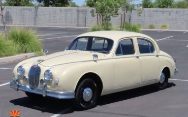 Jaguar-mark-i-1957-10