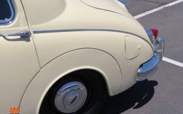 Jaguar-mark-i-1957-24