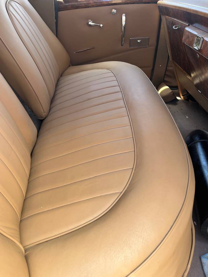 Jaguar-mark-ix-1959-5