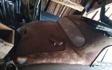 Jaguar-mk-1-1956-brown-13