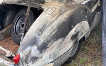 Jaguar-mk-8-1957-grey-1